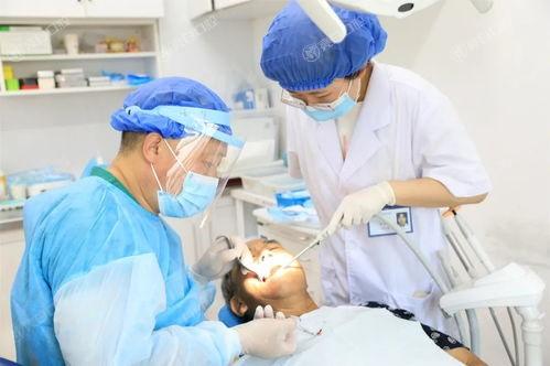 揭晓上海口腔医院牙齿美白收费标准 激光美白牙齿2000起，收费透明技术好